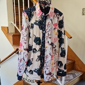 👚Sundance Navy & Teal Floral Button-Up Top